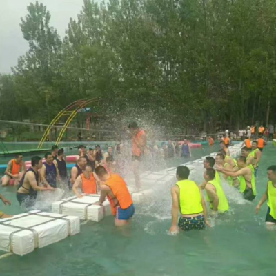 平山白鹿温泉门票